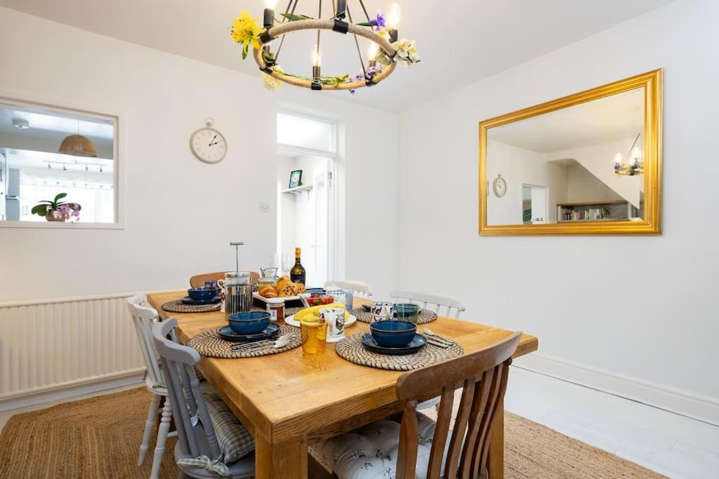 Pure B - Welcoming Bath City 3 Bed House Free Parking & Wifi Ngoại thất bức ảnh